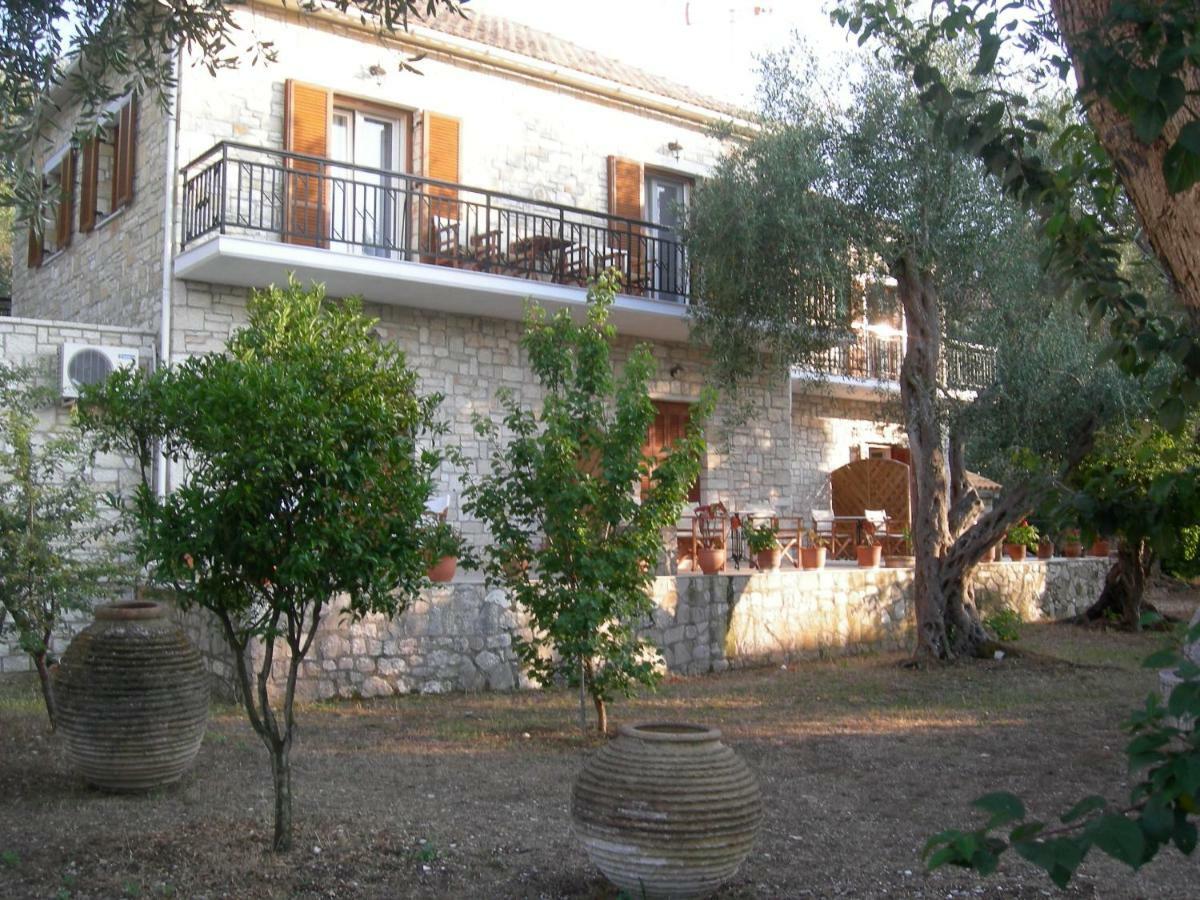 Baronessa'S Apartments Gaios Exteriér fotografie